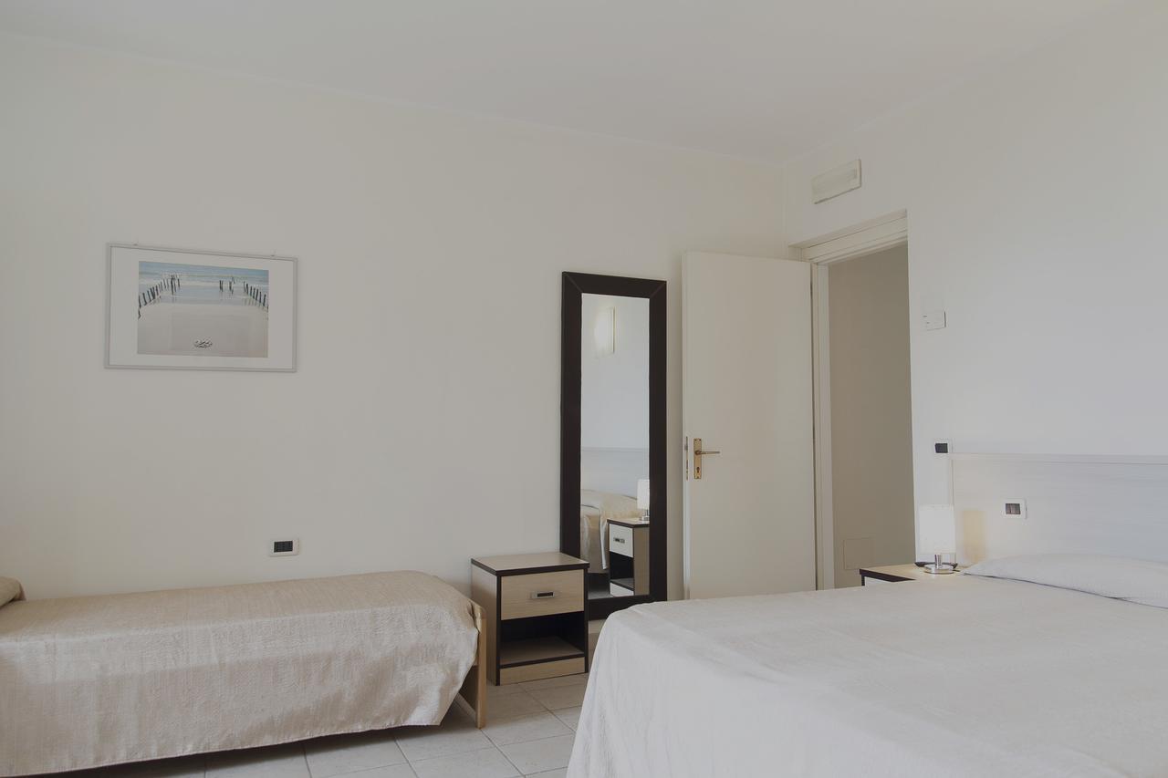 Residence Hotel Villa Mare ปอร์โตแฟร์ราโย ภายนอก รูปภาพ