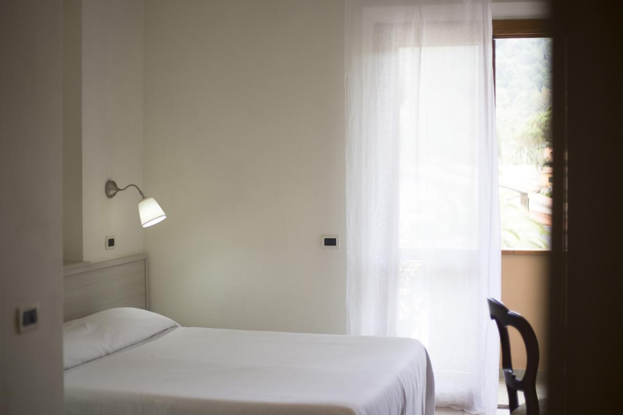Residence Hotel Villa Mare ปอร์โตแฟร์ราโย ภายนอก รูปภาพ